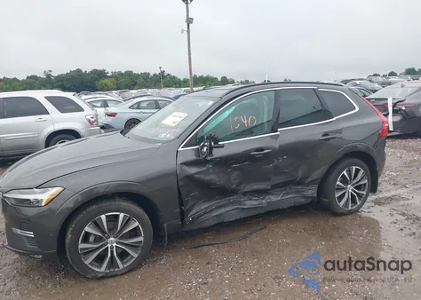 2022 Volvo Xc60 B5 Momentum из США, поврежденный, VIN YV4L12RK2N1952037